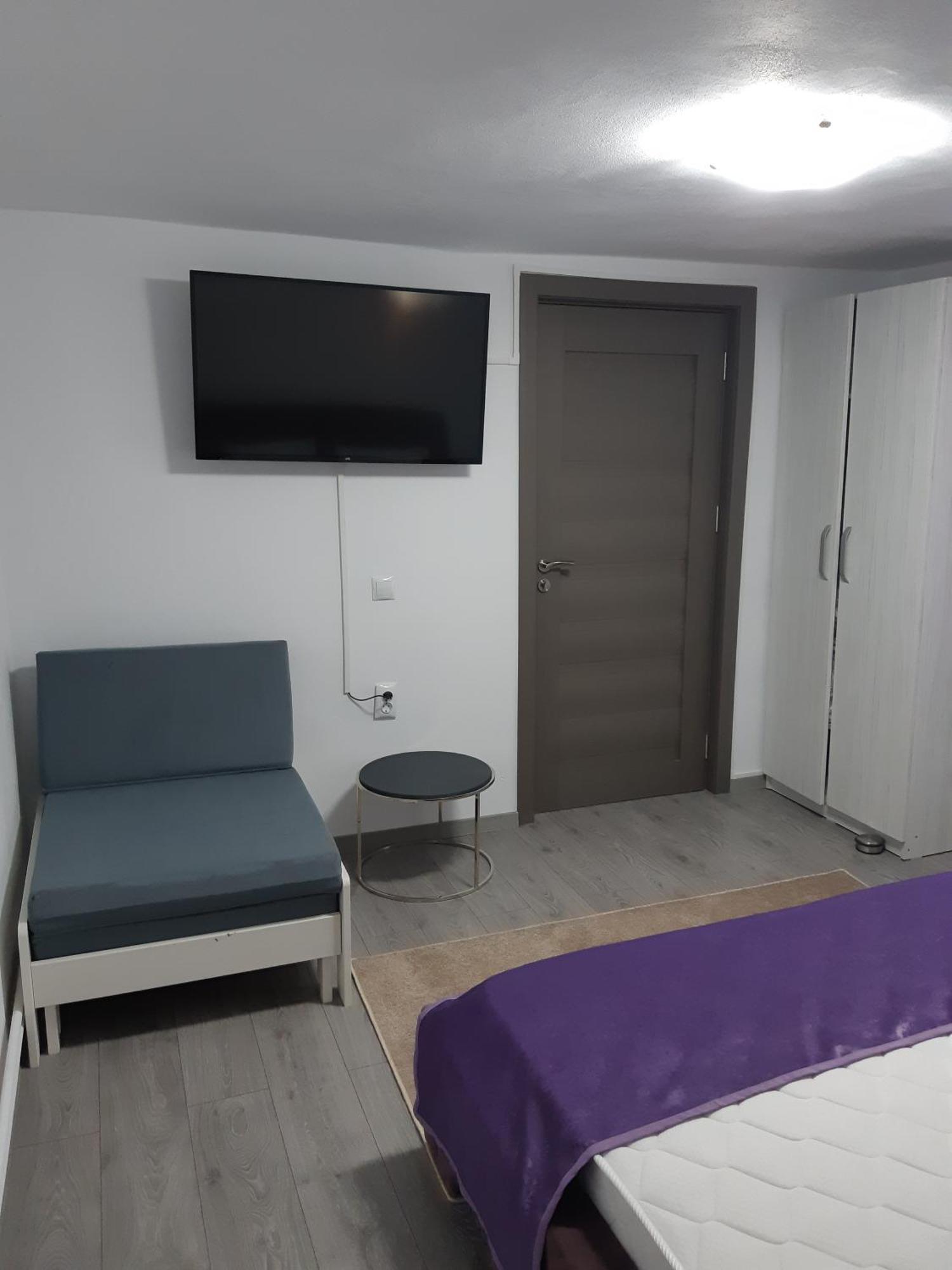 Apartament Magnolia Nearby City Center With Parking Сибиу Экстерьер фото
